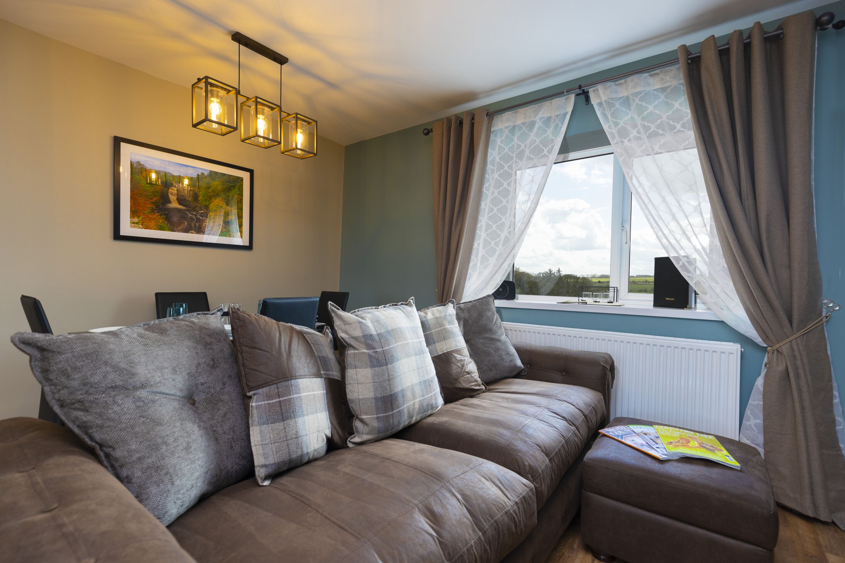 Luxury Cottage, Private Bathroom | Lounge