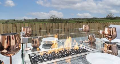 HC Property - The Hideaway at Watergate Eye