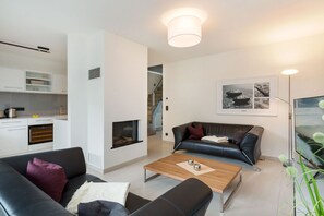 Luokittelematon kuva, 3 kautta 31, painike