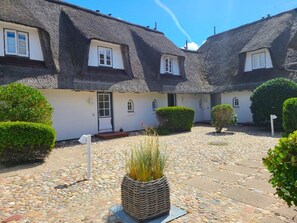 Unclassified image, 5 of 12, button - Reetstübchen SO/16 - Söl'ring Hüs (Sylt)