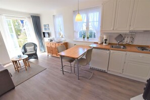 Unclassified image, 4 of 6, button - Wattstübchen SO/16a - Söl'ring Hüs (Sylt)