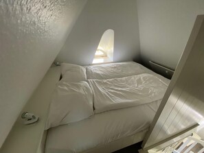 Unclassified image, 2 of 8, button - Söl'ring Hüs SO/19 - Söl'ring Hüs (Sylt)