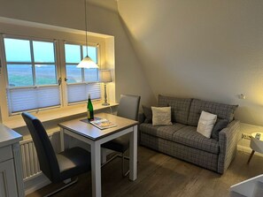 Immagine non classificata, 4 di 8, pulsante