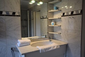 Immagine non classificata, 5 di 19, pulsante