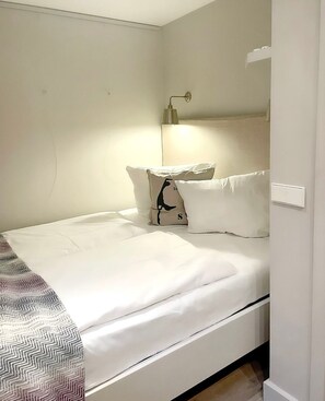 2 bedrooms