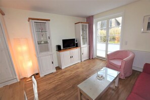 TV, DVD player - Landhaus Ruusenhüs App. Ruu 02 - Landhaus Ruusenhüs (Sylt)