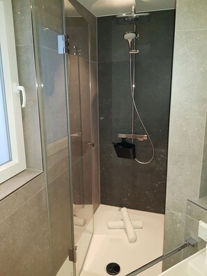 Unclassified image, 2 of 11, button - Warfthüs App. 01 - Warfthüs (Sylt)