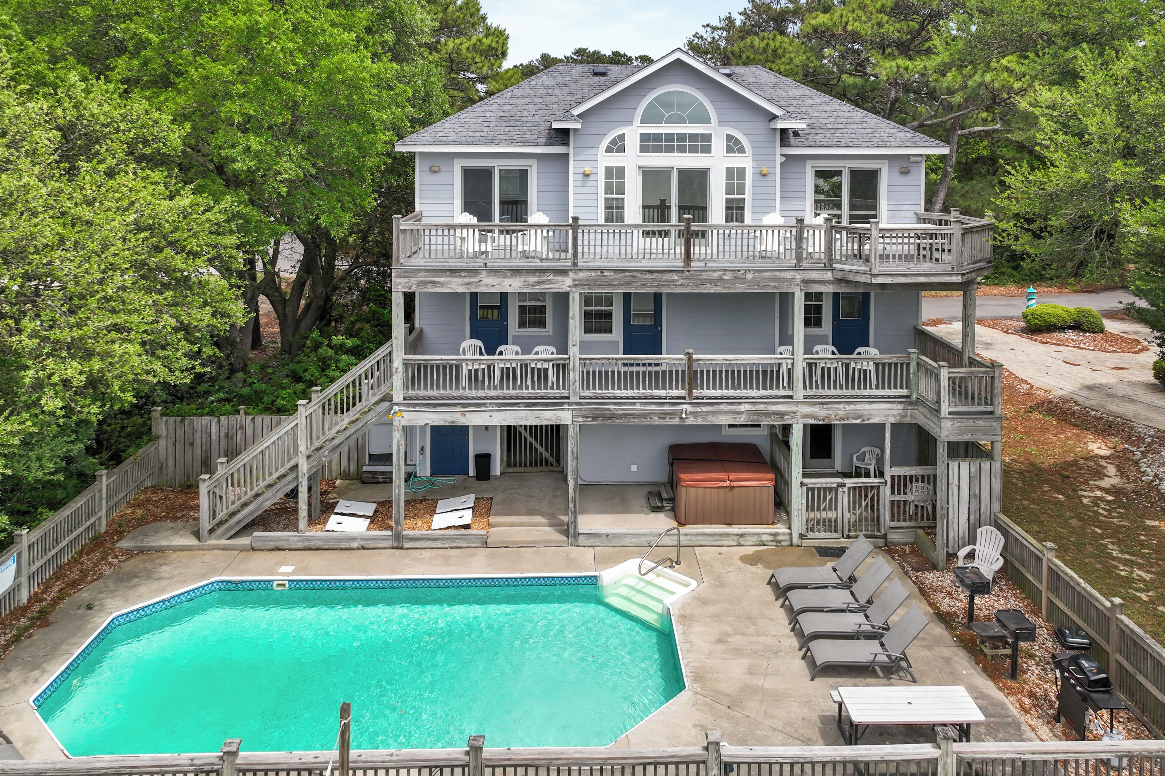 المنشأة من الخارج