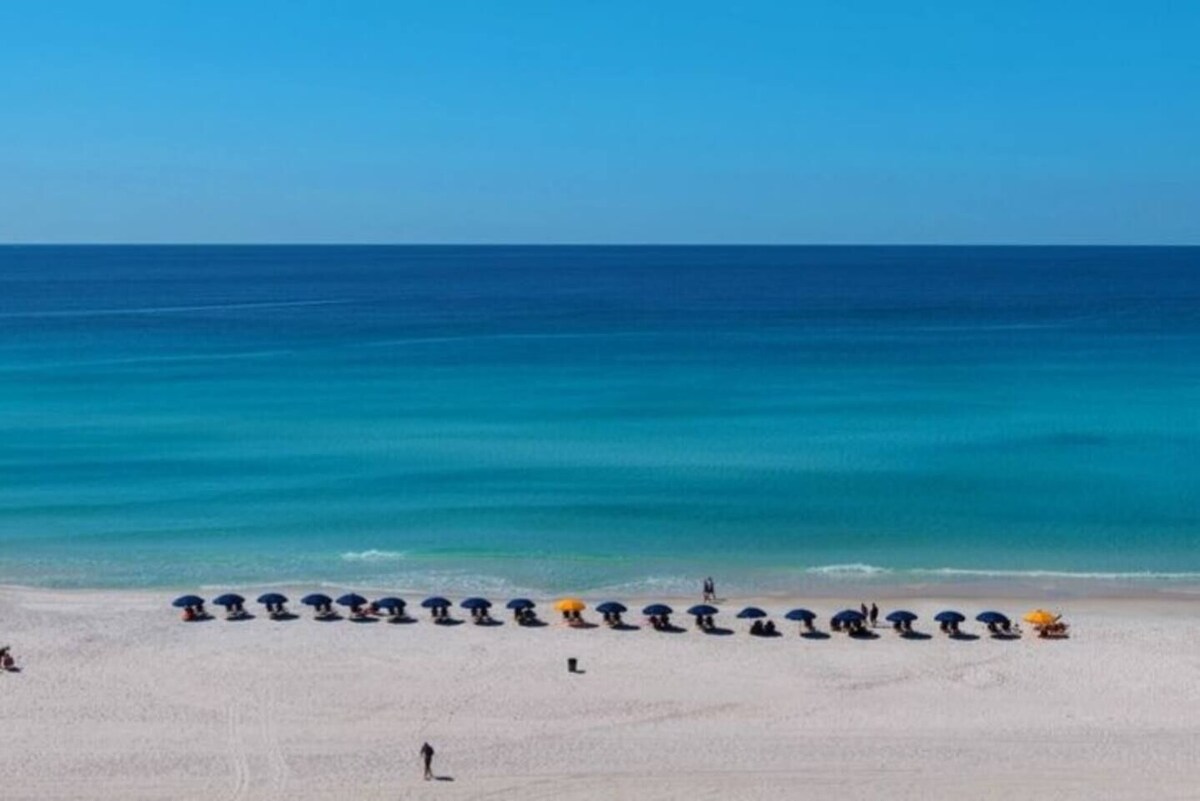 Photo 2 of Renovated, Private POOL, Pet-Friendly, Near Beach