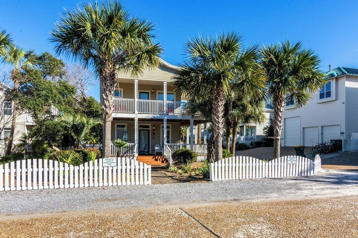Photo 17 of Renovated, Private POOL, Pet-Friendly, Near Beach