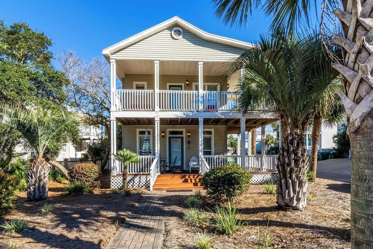 Photo 13 of Renovated, Private POOL, Pet-Friendly, Near Beach