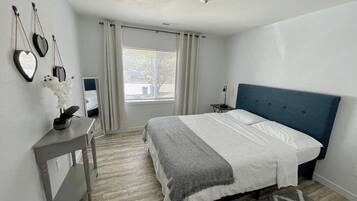 2 chambres, fer et planche à repasser, Wi-Fi gratuit, draps fournis