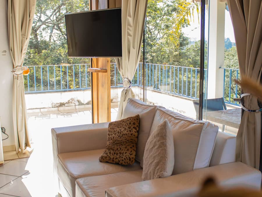 Superior Room, 1 Bedroom | Individually decorated, blackout drapes, iron/ironing board, free WiFi