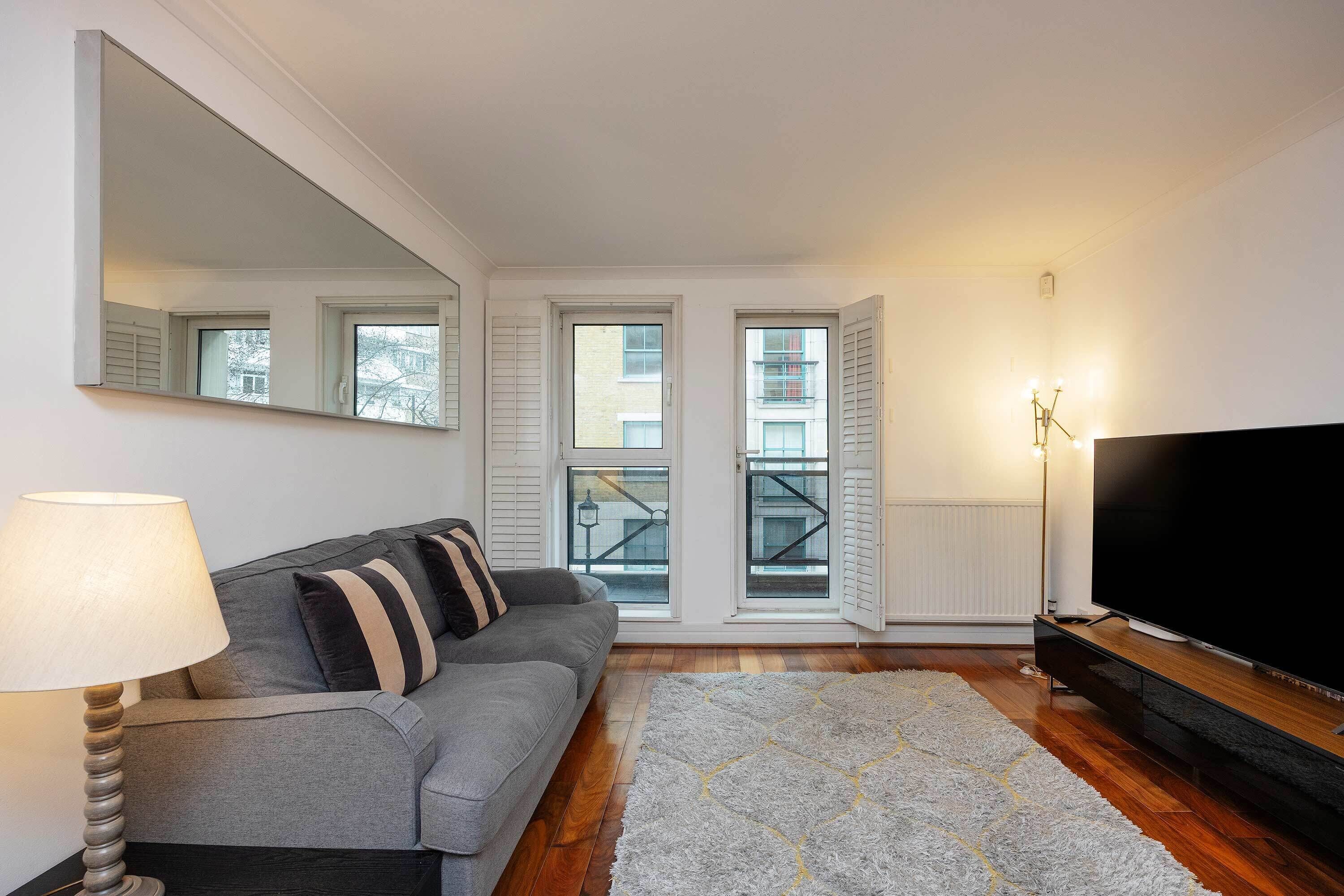 Apartment (2 Bedrooms) | Front of property