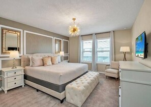 5 bedrooms, travel cot, WiFi, bed sheets