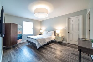 4 Schlafzimmer, Reisekinderbett, kostenloses WLAN, Bettwäsche