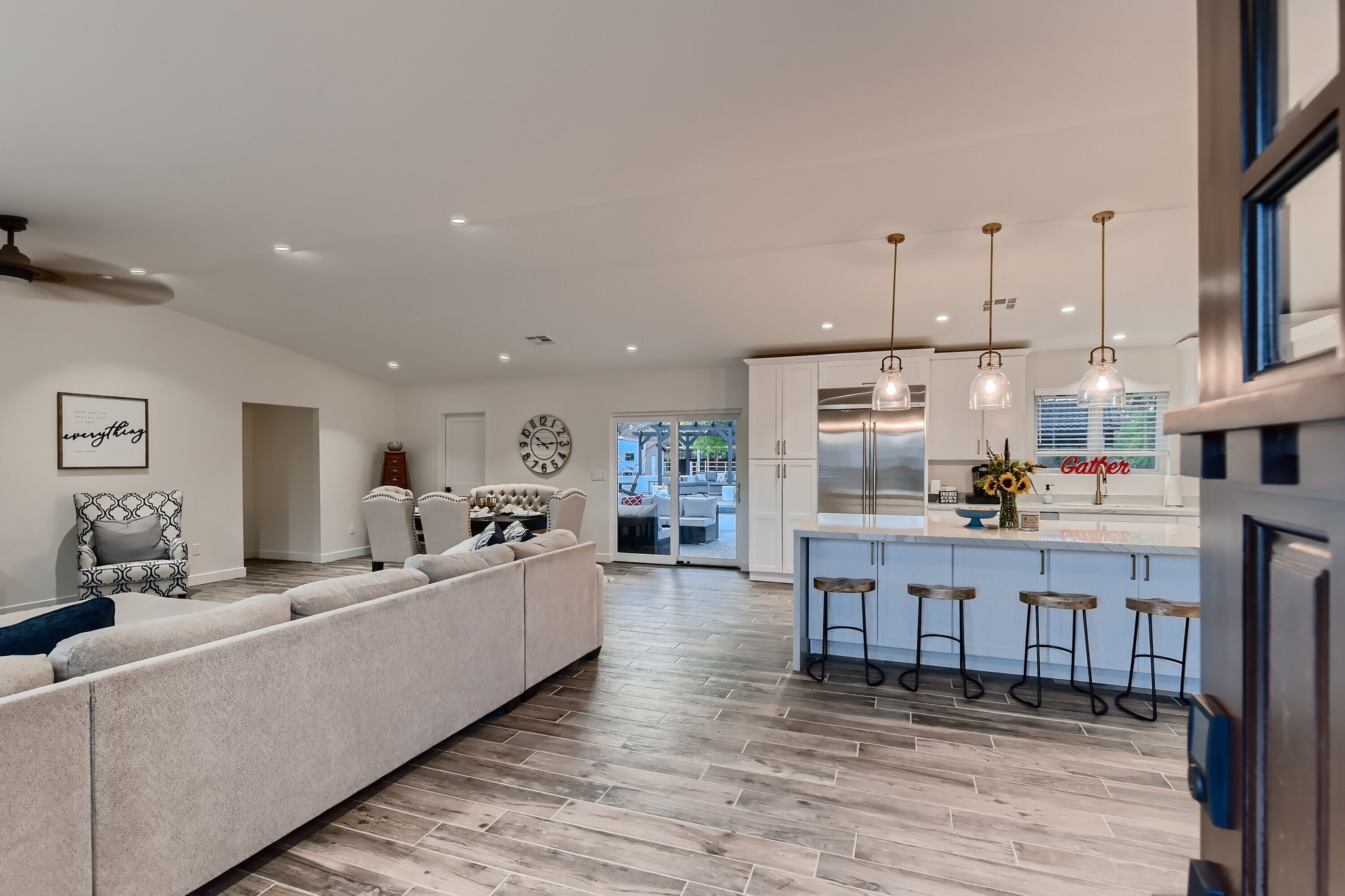 Lux Scottsdale retreat w/spa & opt. heated pool!