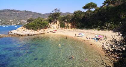 BELLE VILLA FACE AU MONTE GOZZI PROCHE AJACCIO