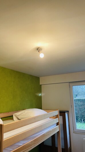 2 Schlafzimmer, kostenloses WLAN, Bettwäsche