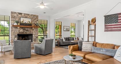 50 Acre Countryside Haven With Hiking Trails, Fossils, Pickleball Court, Basketball, Arcade, and Pool by RedAwning