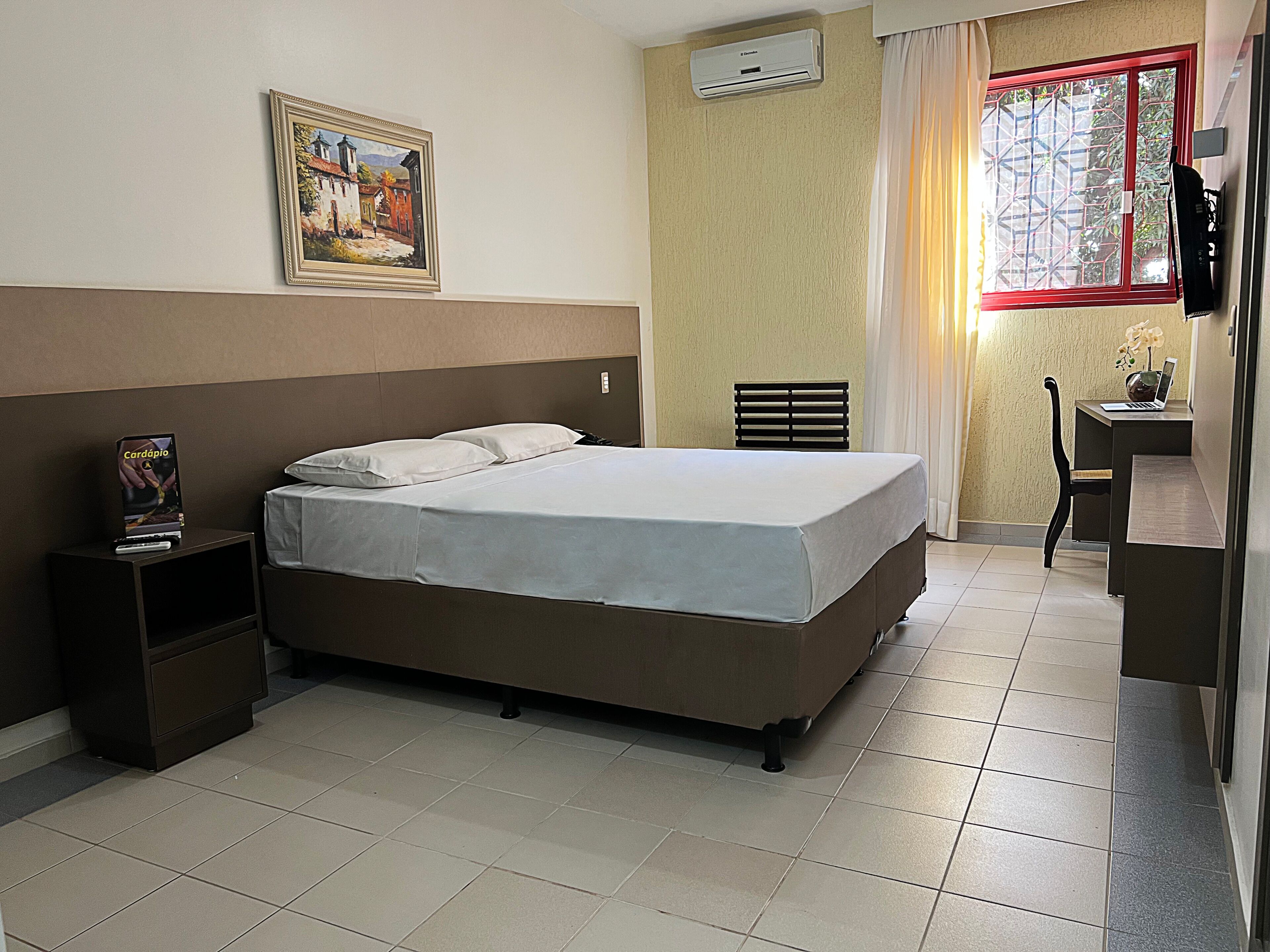 double room | 1 bedroom, minibar, desk, free wifi