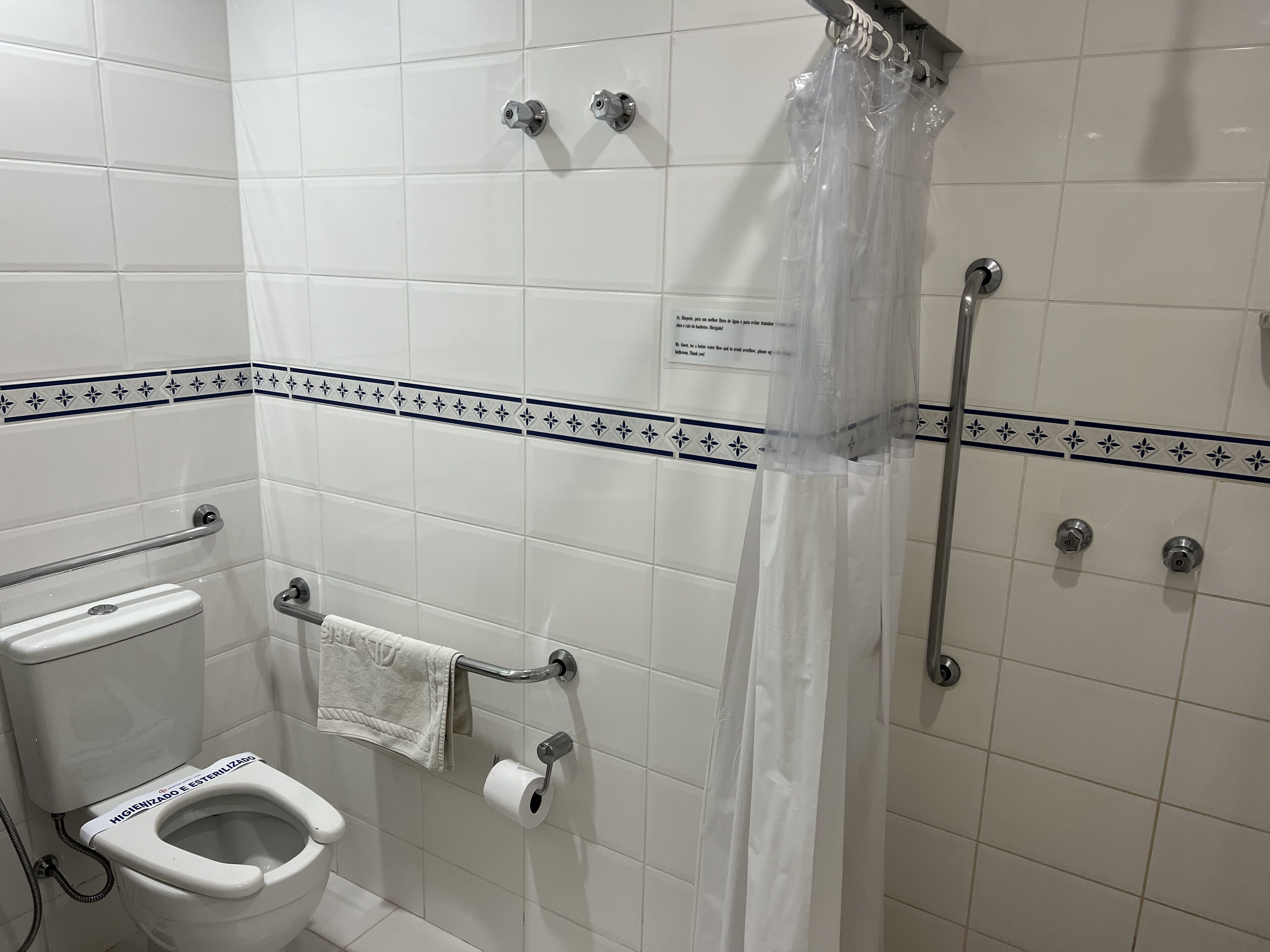 double room | bathroom | free toiletries, hair dryer, towels
