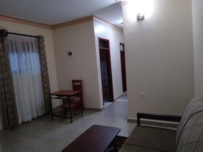 Living room - The appartmentis good znd conducive (Kampala)