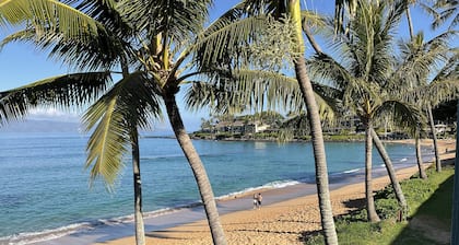 Napili Bay Perfection #201, Top Floor, Corner Unit, On The Beach! Specials!
