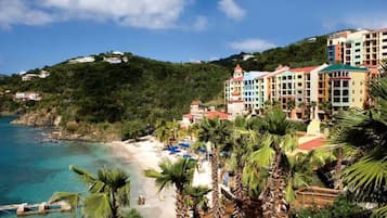 Am Strand, LiegestĂŒhle, StrandtĂŒcher