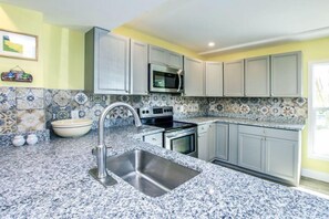 Condo (Pine Island - Tropical Retreat 1) | Exterior