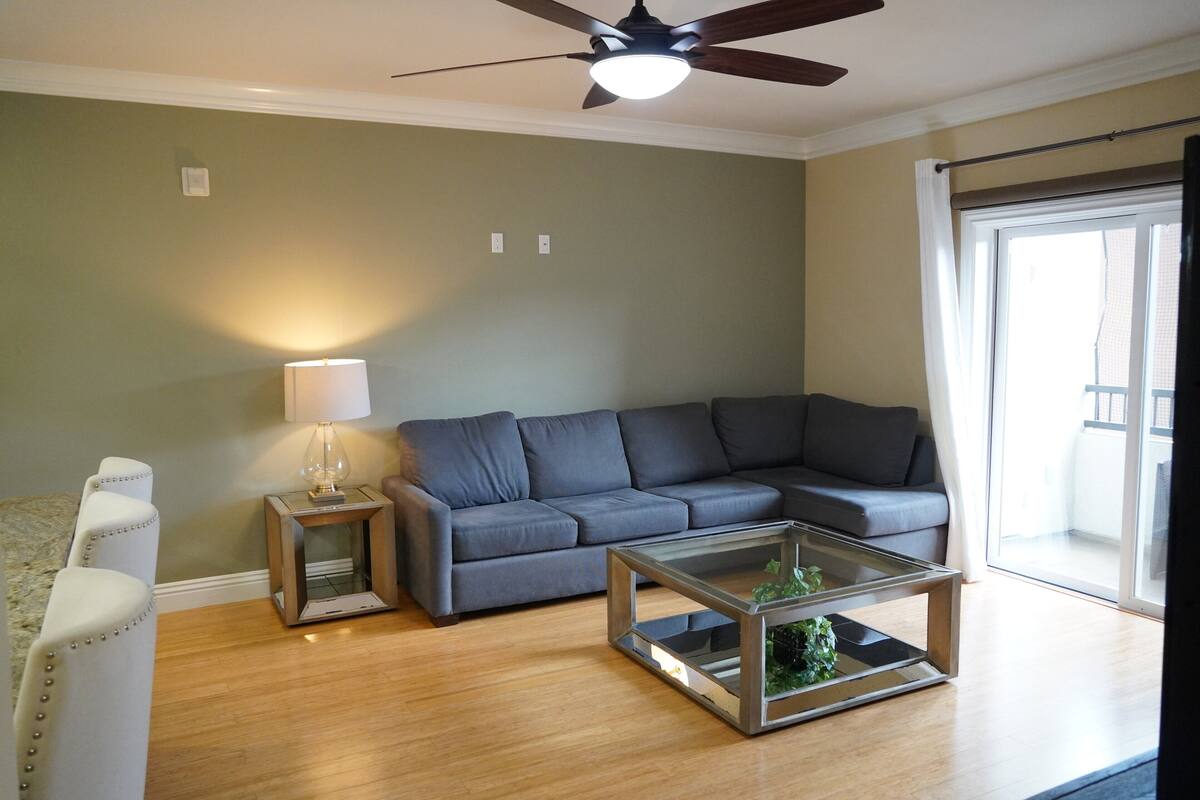 Elite Apartment | Living area