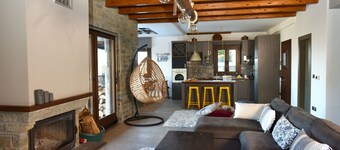 Peukofyto Mountain Retreat