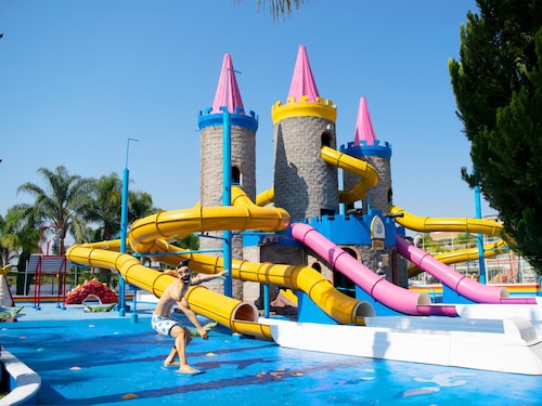 Hotel Splash Inn