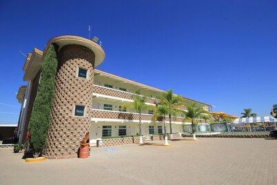 Hotel Splash Inn