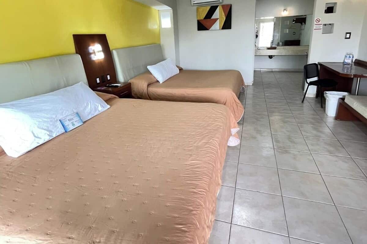 Executive Room | In-room safe, iron/ironing board, free WiFi, bed sheets