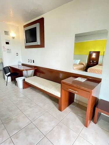 Hotel Splash Inn