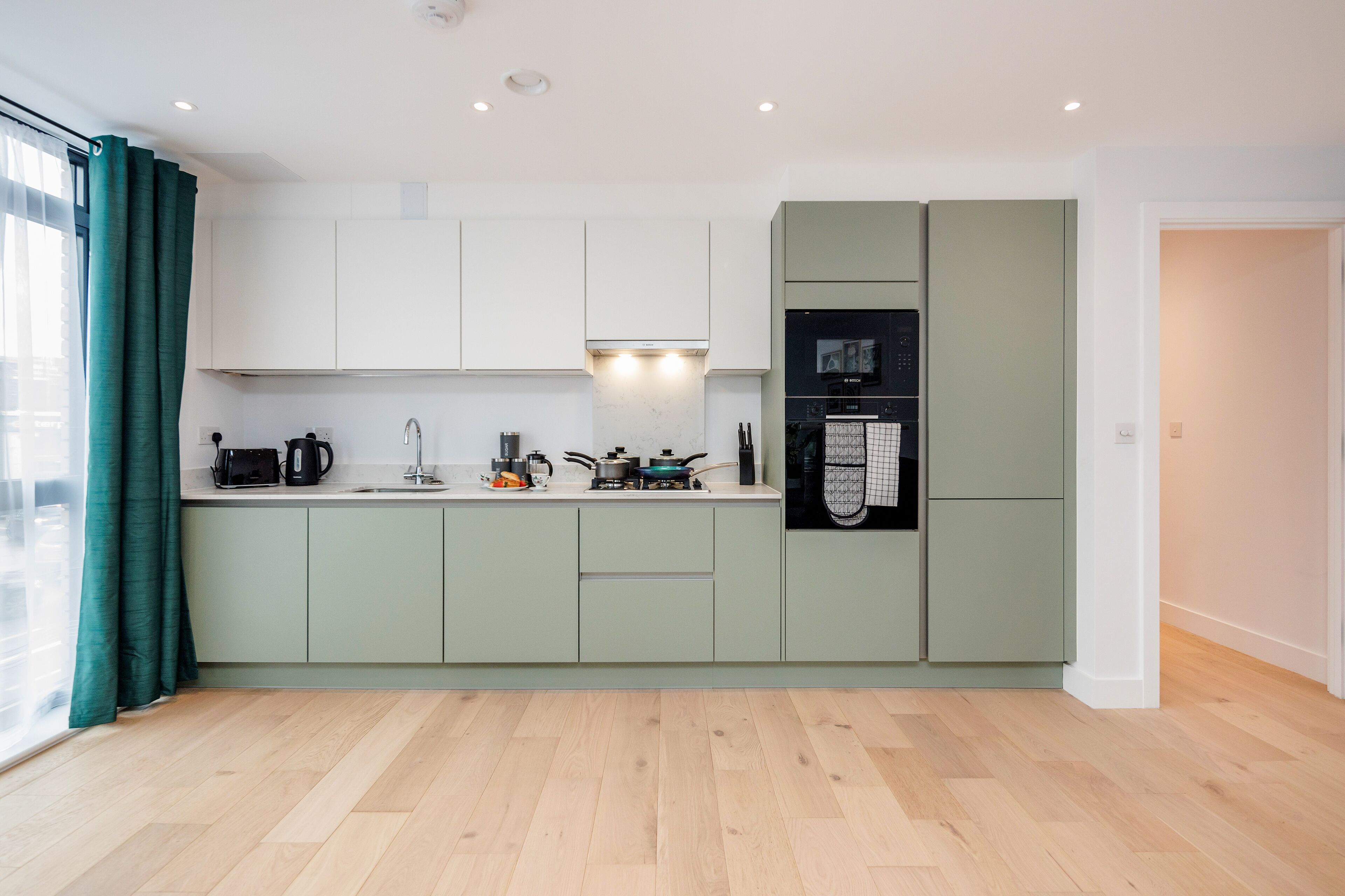 Luxury Apartment, Private Bathroom | Shared kitchen