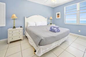 3 bedrooms, desk, iron/ironing board, travel crib