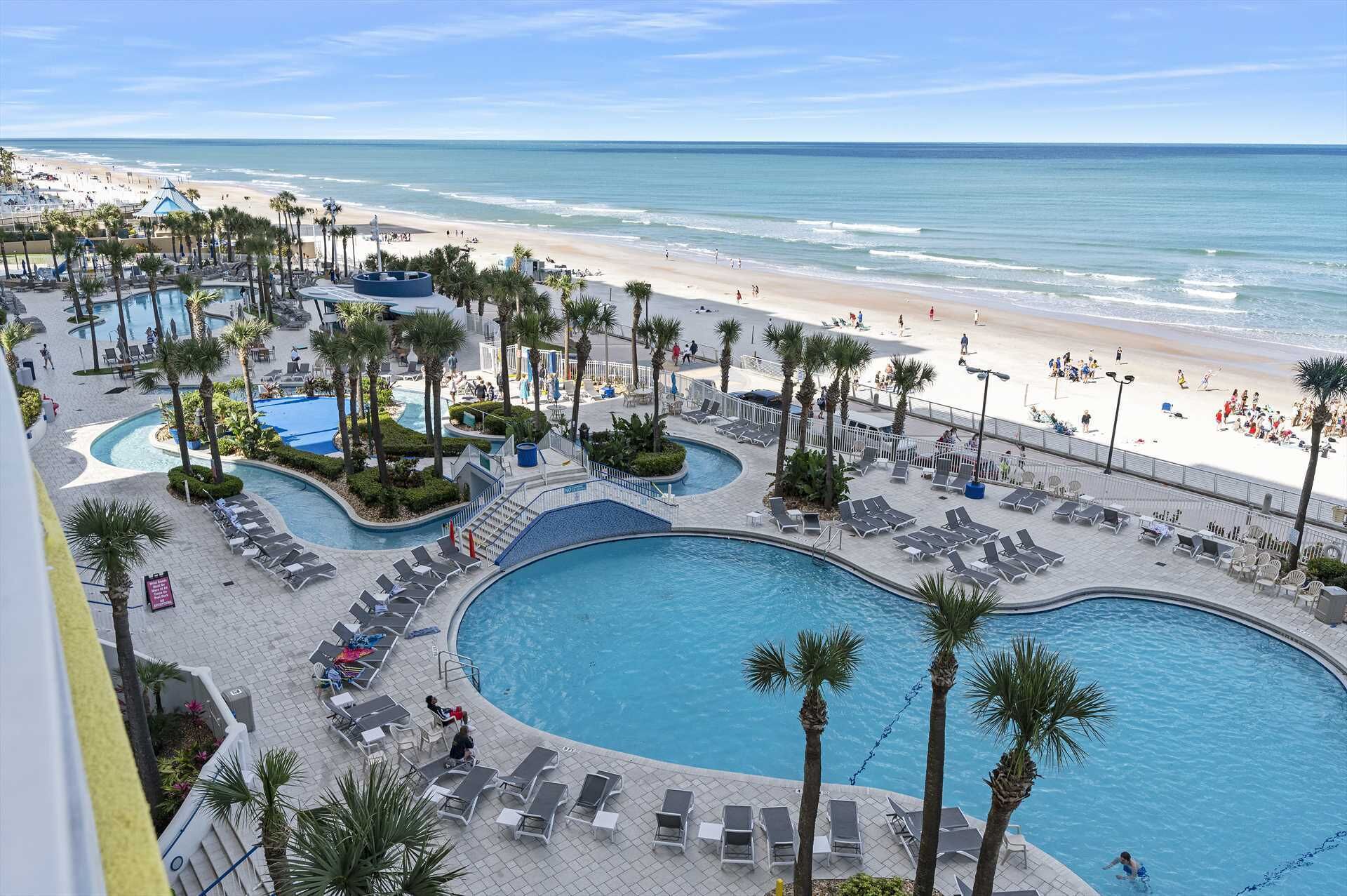 Een binnenzwembad, een verwarmd zwembad