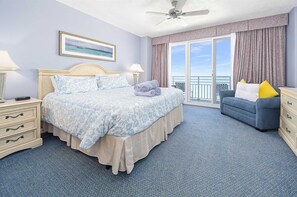 2 Schlafzimmer, Schreibtisch, Bügeleisen/Bügelbrett, Reisekinderbett