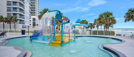 Interactive Splash Pool