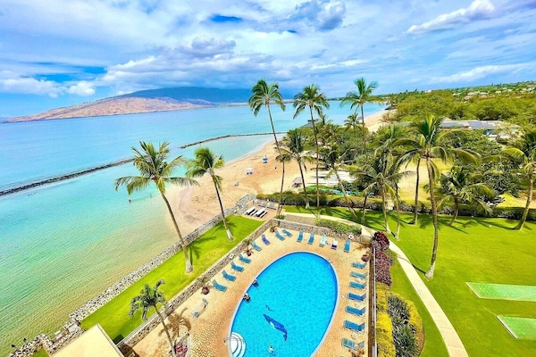 Oceanfront Outdoor Heated Pool