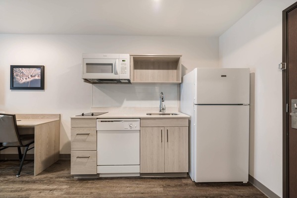 Desk, laptop workspace, blackout drapes, WiFi (free)