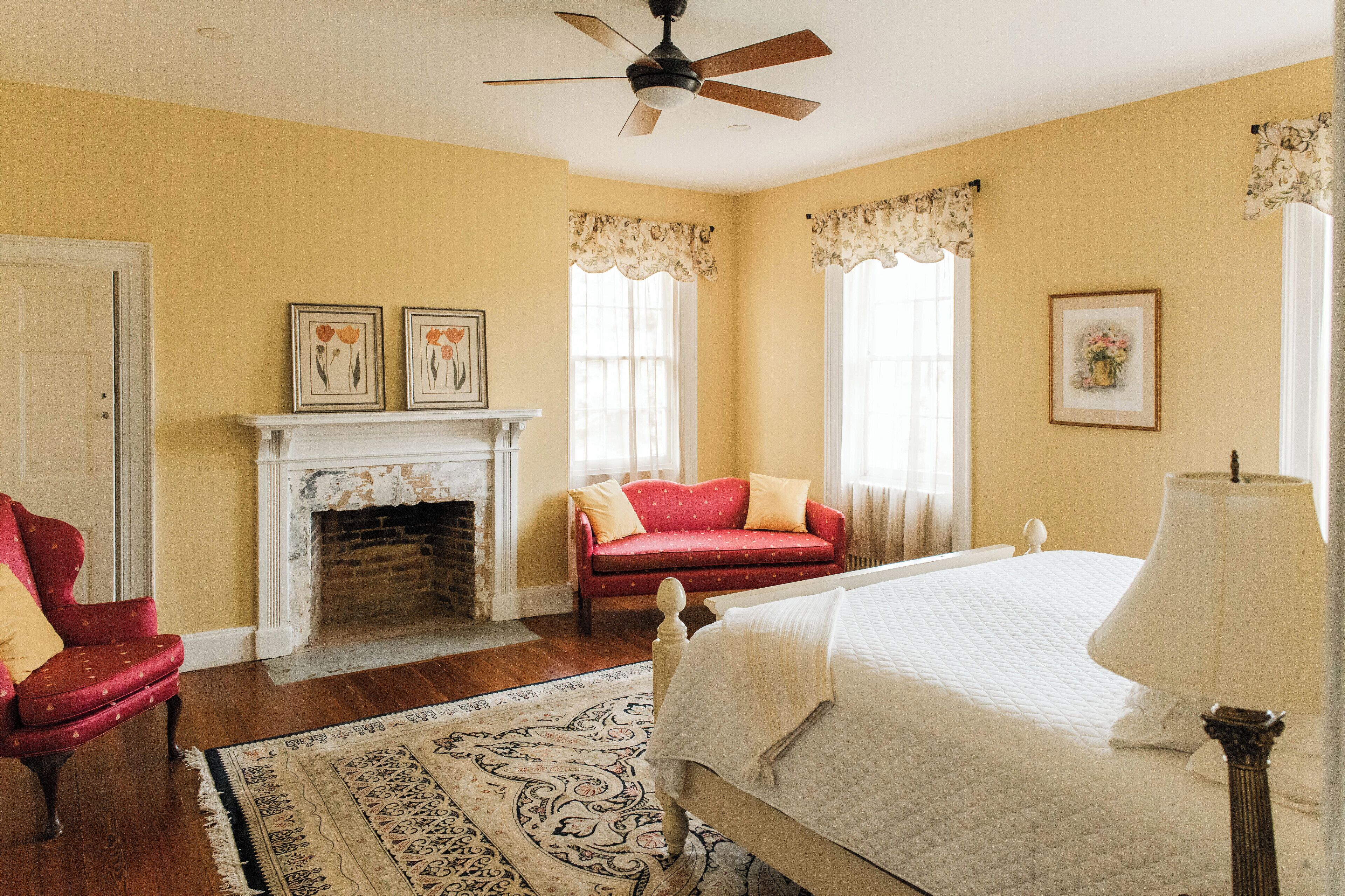 4 Schlafzimmer, Schreibtisch, Bügeleisen/Bügelbrett, kostenloses WLAN