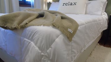 Free WiFi, bed sheets