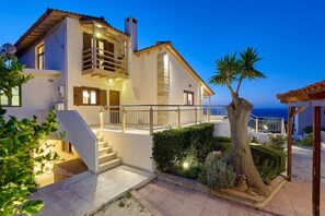 Apartment | 1 bedroom - Cozy Pool Front Apartment With sea View Elia RU (Malevizi)