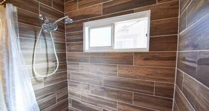 Newly Renovated Charming 3 bedroom Las Vegas Home