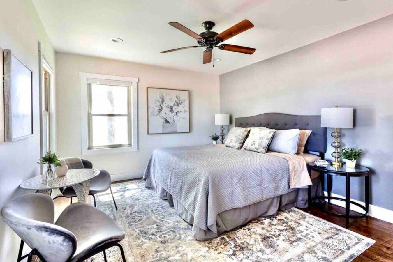 9 bedrooms, travel cot, WiFi