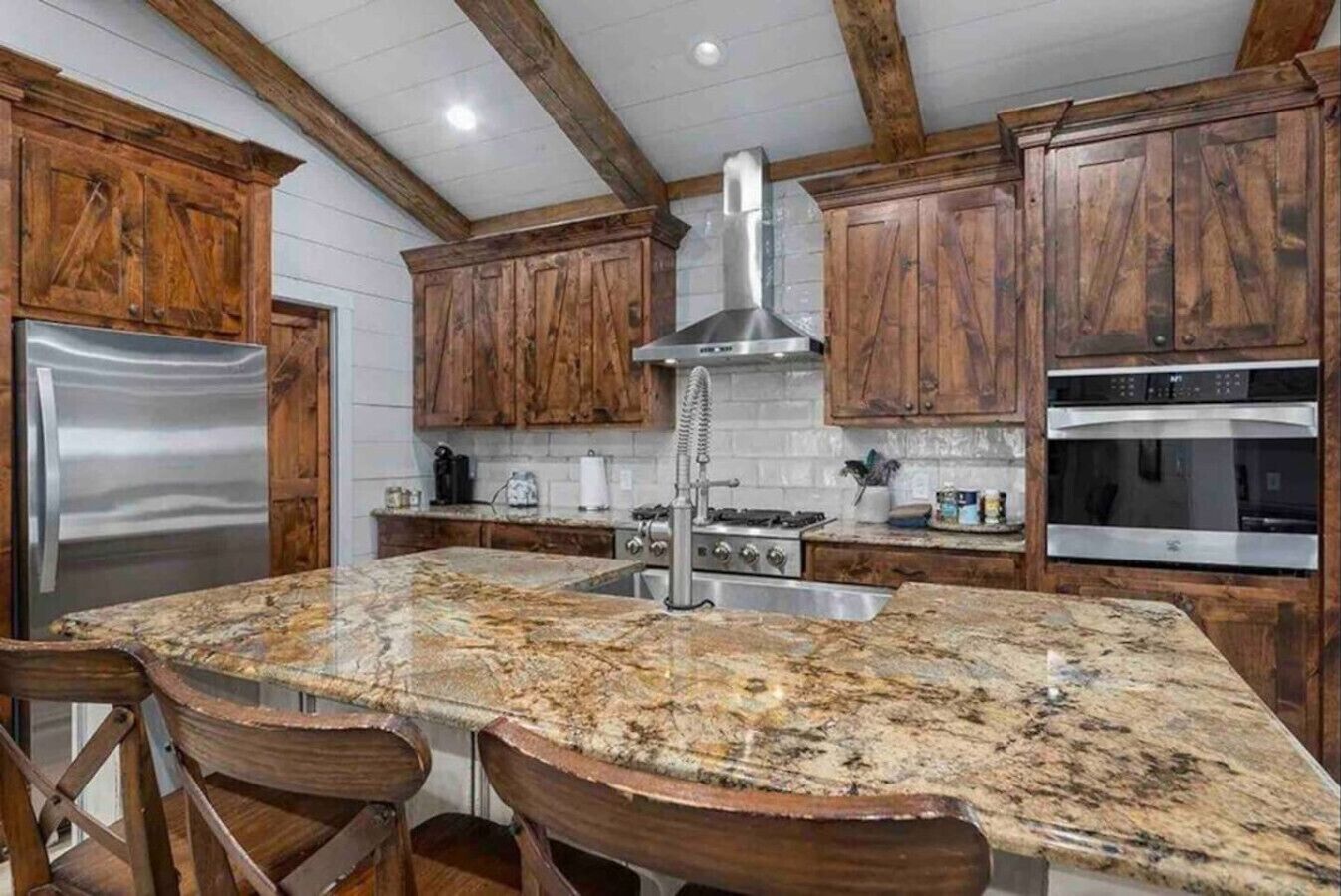 Réfrigérateur, lave-vaisselle