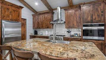 Réfrigérateur, lave-vaisselle